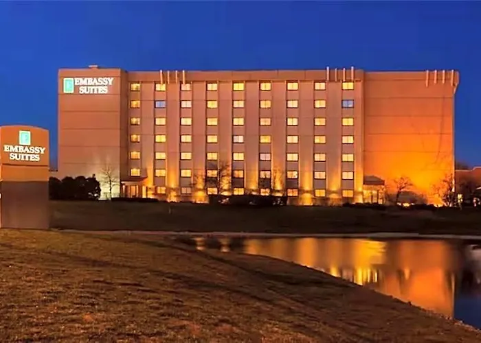 Embassy By Hilton Chicago Woodfield Schaumburg