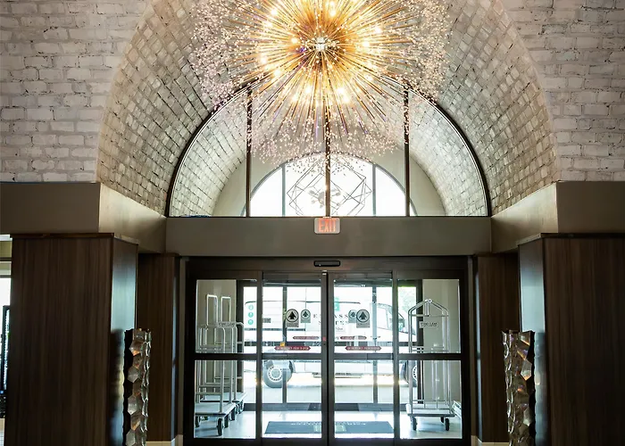 Embassy By Hilton Chicago Woodfield 3* Schaumburg