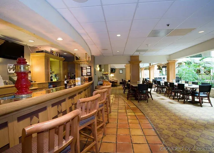 Embassy By Hilton Chicago Woodfield 3* Schaumburg