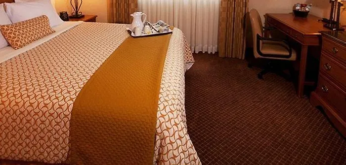 Embassy By Hilton Chicago Woodfield 3* Schaumburg