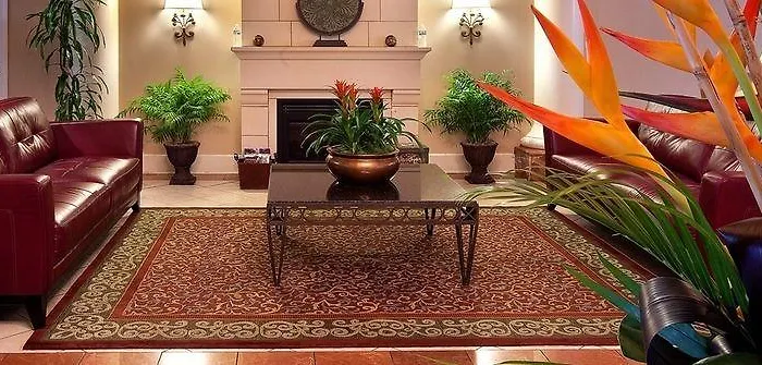 Embassy By Hilton Chicago Woodfield 3*